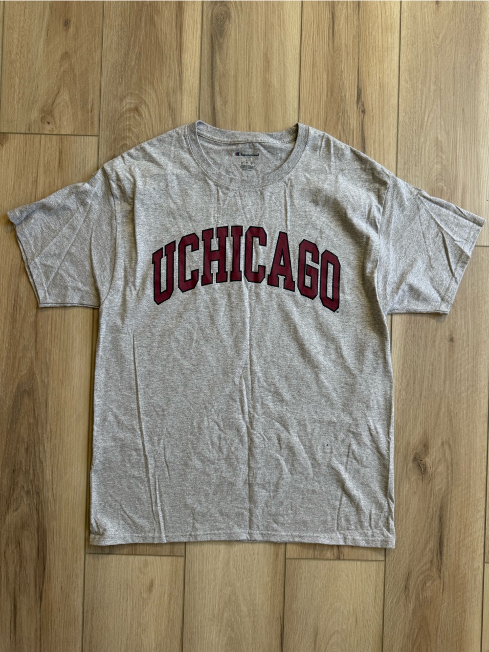 Champion UChicago short sleeve shirt